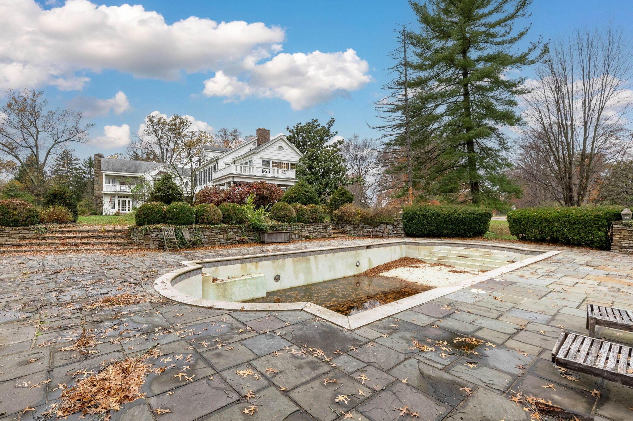 7805 Brill Road Cincinnati, OH 45243 - Photo 27 of 139 27-web-or-mls-7805BrillRoad_Hommati102 (