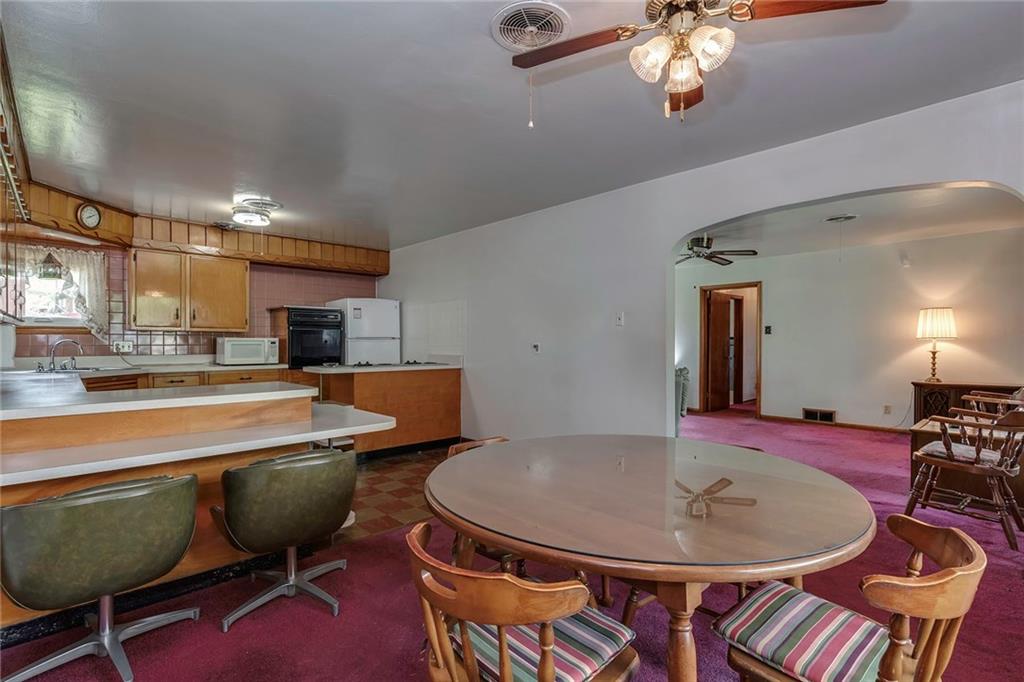 1170 Reissing Road McDonald, PA 15057 - Photo 6 of 24 Fantastic One Level Living