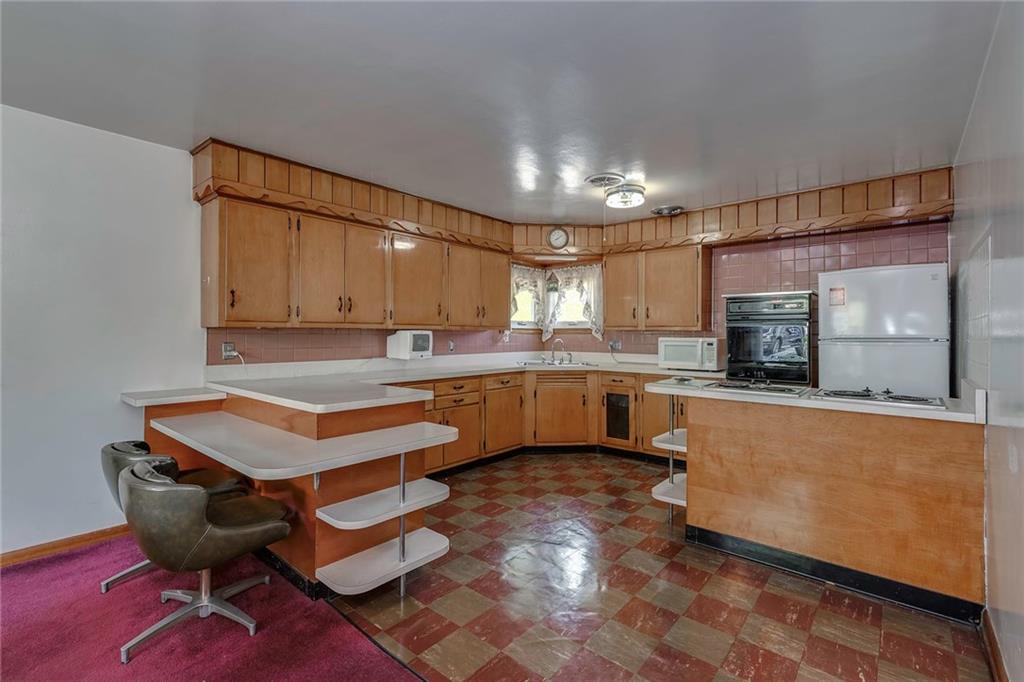 1170 Reissing Road McDonald, PA 15057 - Photo 10 of 24 Huge Kitchen, Loads of Counter Space