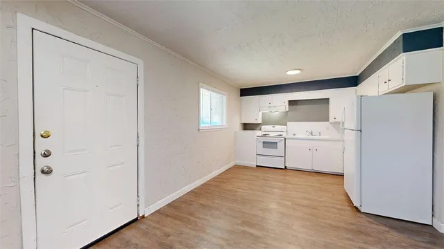 $1,100 | 16567 Farm To Market 2154, Unit 10, College Station, TX 77845