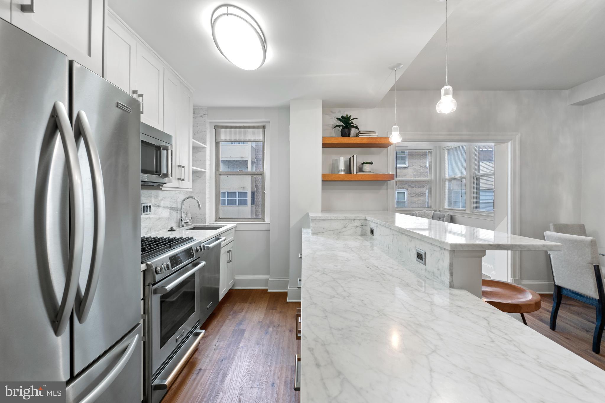 1910 Kalorama Road Northwest, Unit 406 Washington, DC 20009 - Photo 4 of 19