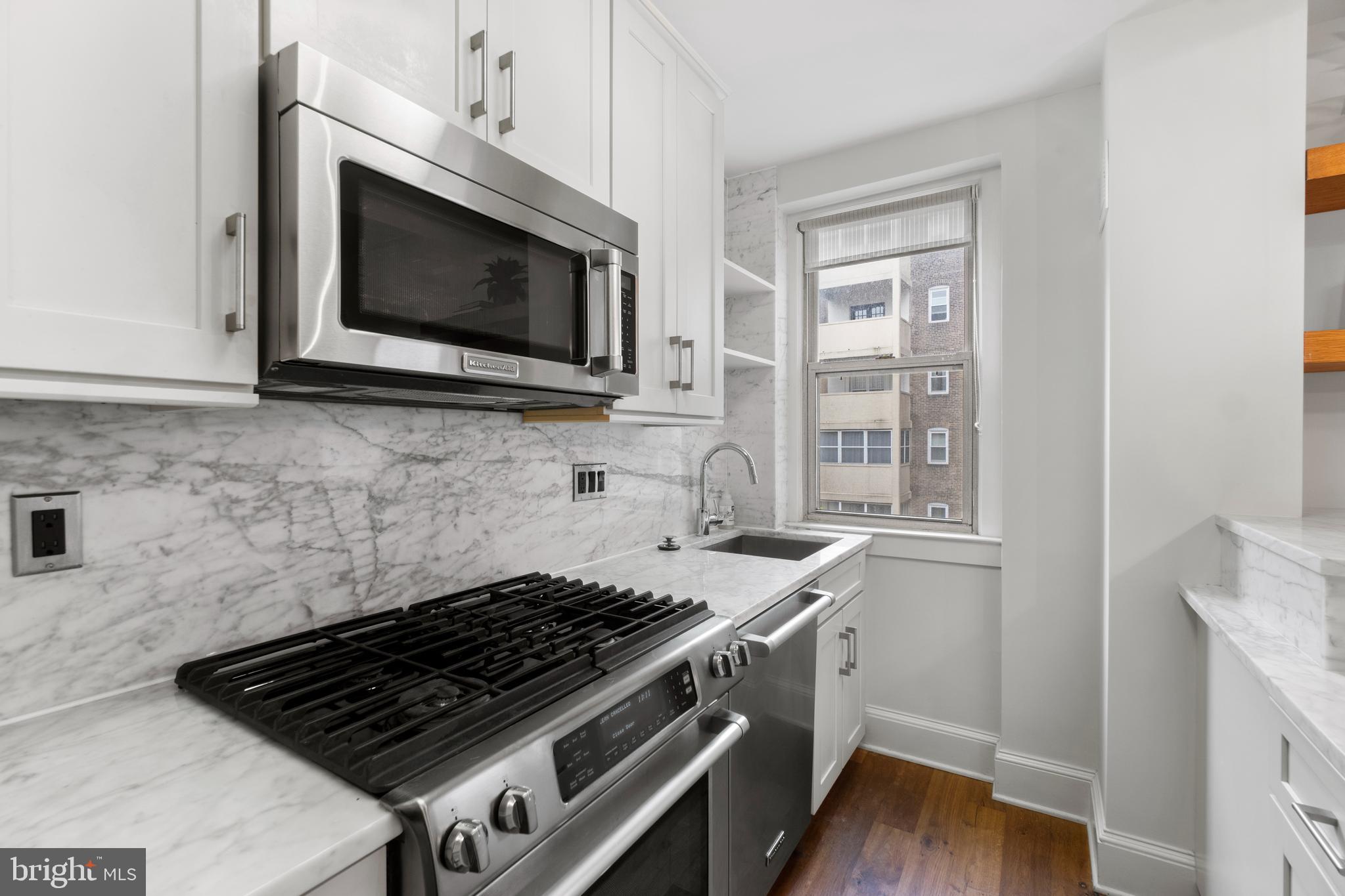 1910 Kalorama Road Northwest, Unit 406 Washington, DC 20009 - Photo 5 of 19
