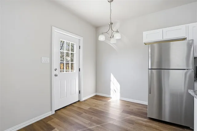 $1,950 | 303 Eastland Street, Cleburne, TX 76031