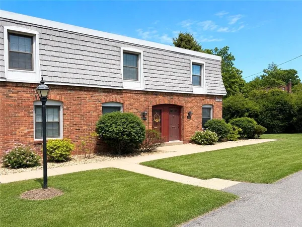 $176,500 | 1066 Pennsbury Boulevard, Pittsburgh, PA 15205