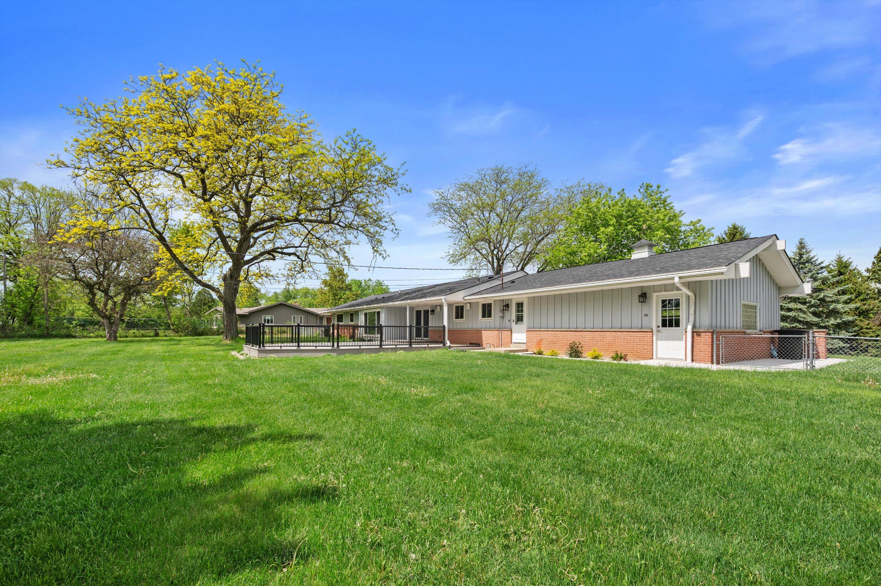 850 North Janacek Road Brookfield, WI 53045 - Photo 39 of 44 Perfect location