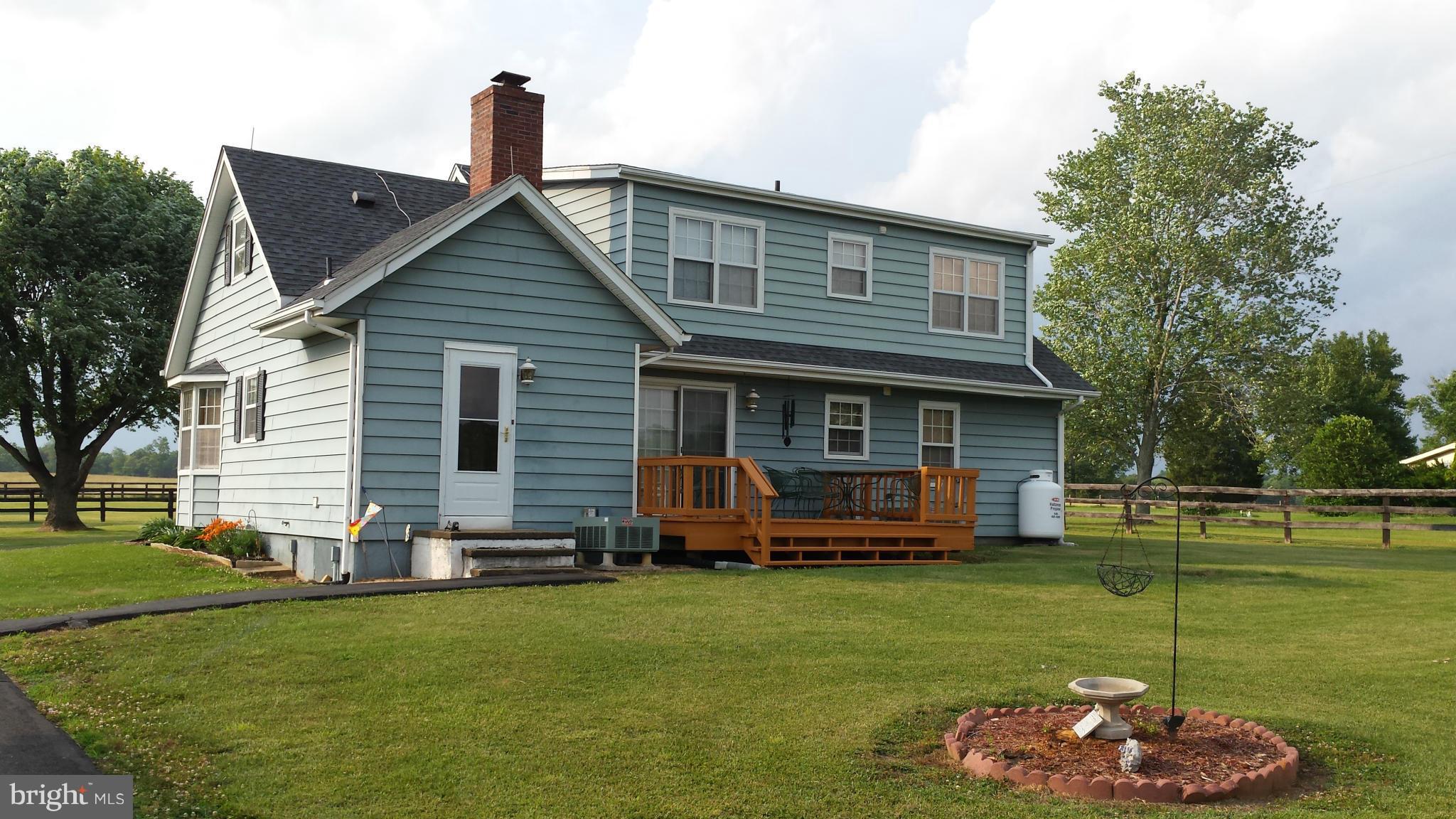 6151 Beach Road Midland, VA 22728 - Photo 24 of 30 Exterior (Rear)