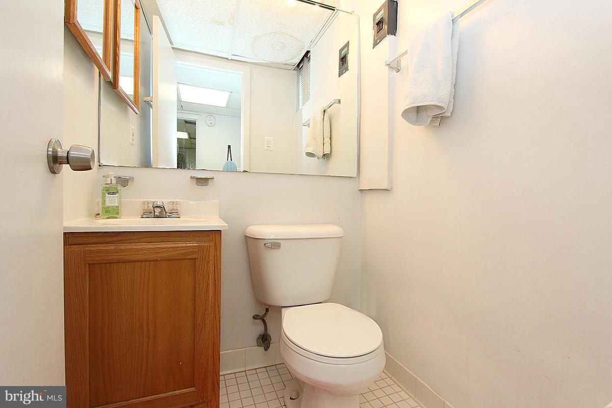 3914 Minden Road Silver Spring, MD 20906 - Photo 17 of 19 Bath