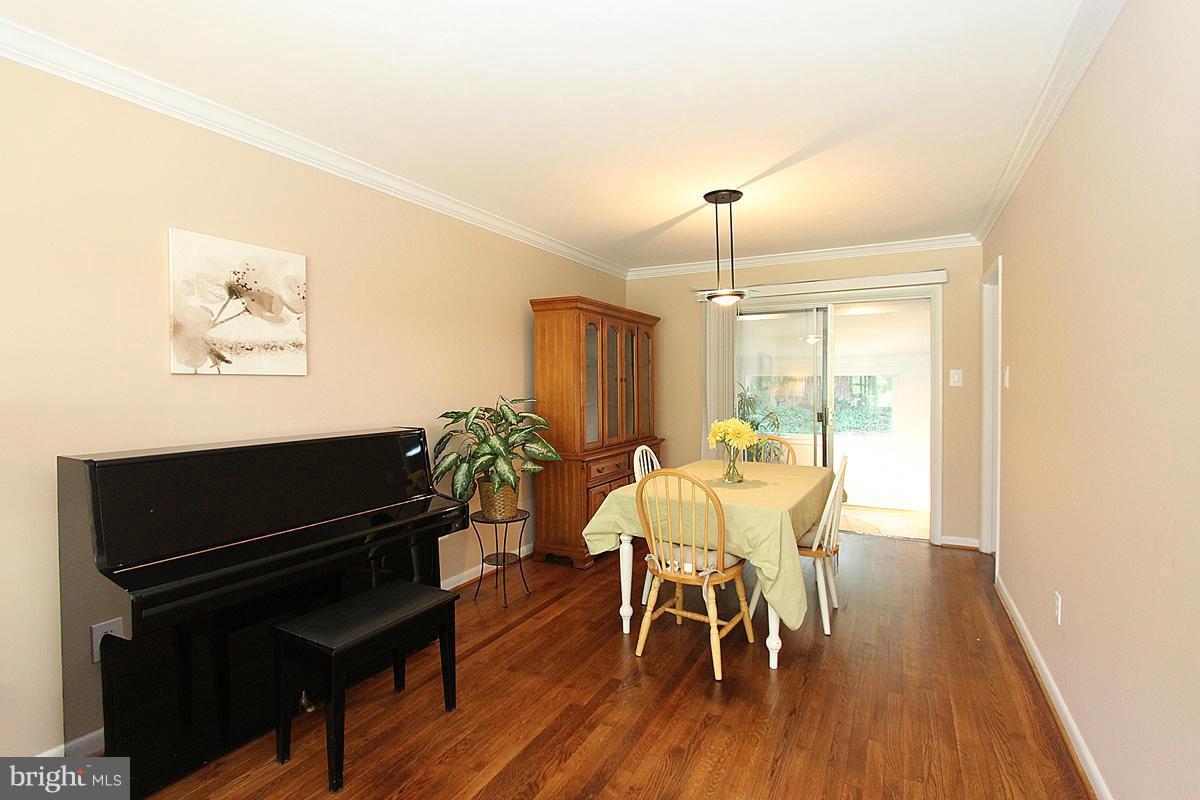 3914 Minden Road Silver Spring, MD 20906 - Photo 3 of 19 Dining Room