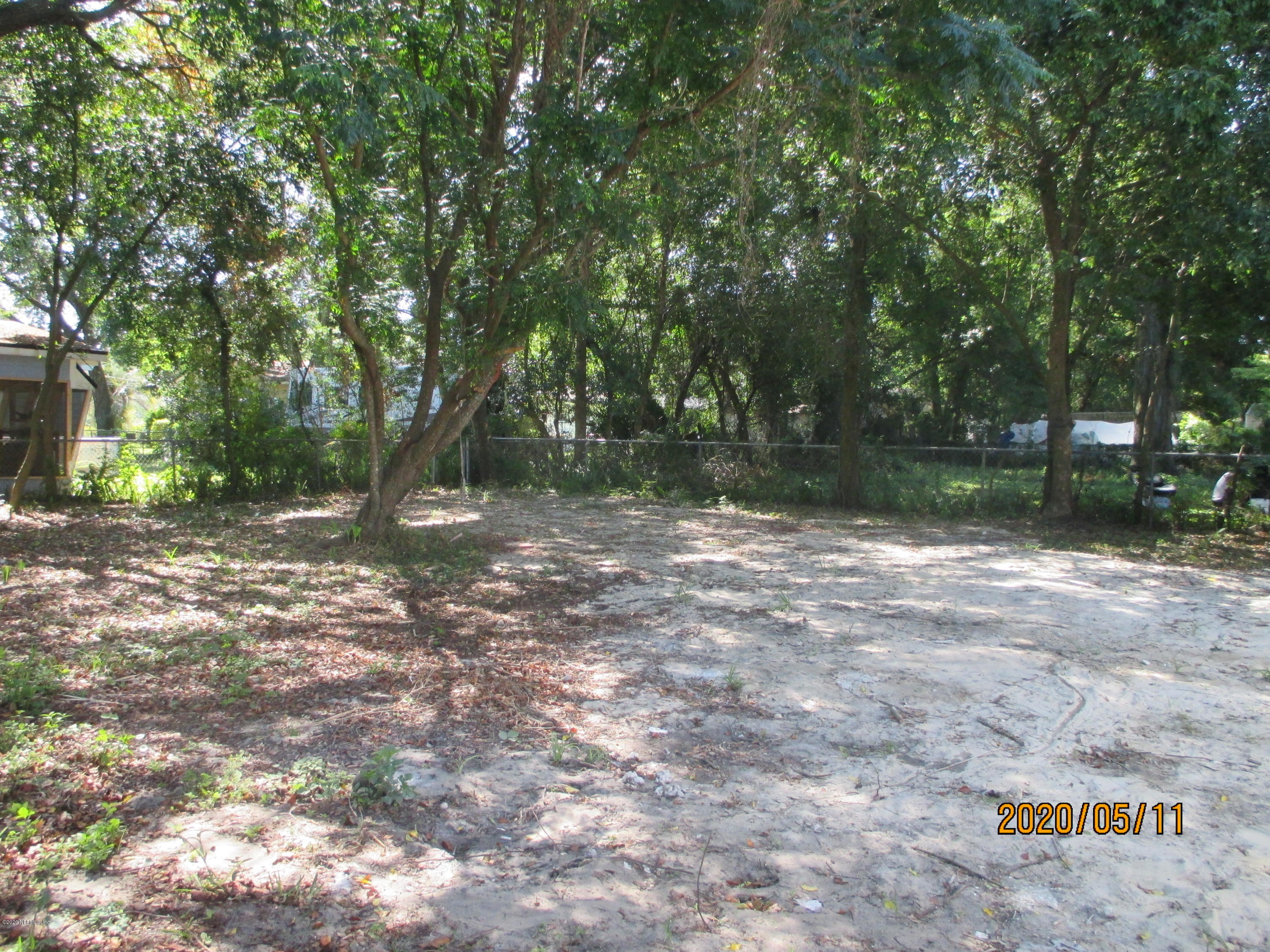 1743 Mayfair Road Jacksonville, FL 32207 - Photo 5 of 37 IMG_4281