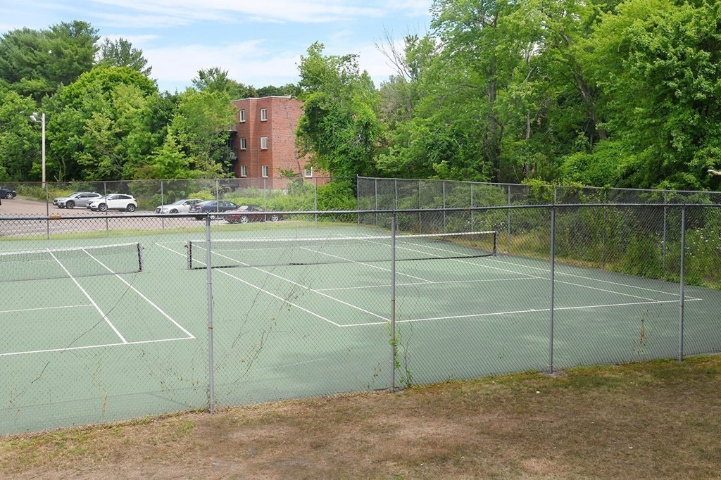 64 Bryon Road, Unit B641 Boston, MA 02467 - Photo 23 of 26 a view of a basket ball ground