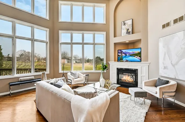 $739,000 | 1187 Arborside Drive, Aurora, IL 60502