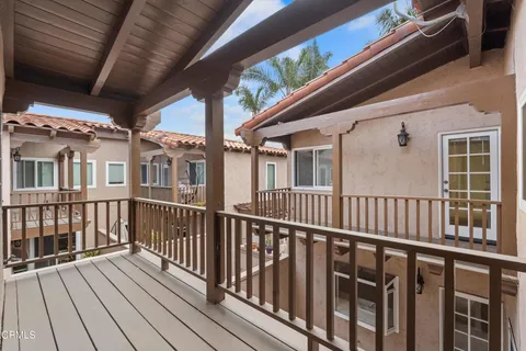 $1,599,000 | 625 South Broadway, Unit 2, Redondo Beach, CA 90277