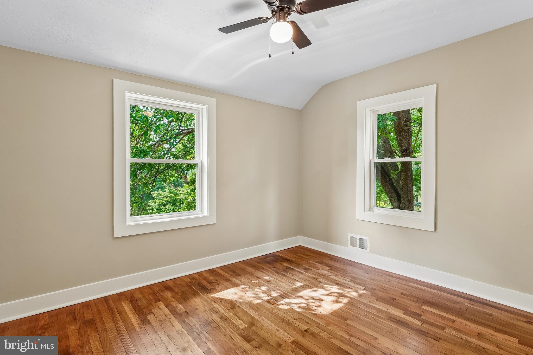 1106 Meurilee Lane Silver Spring, MD 20901 - Photo 13 of 28 2nd Bedroom