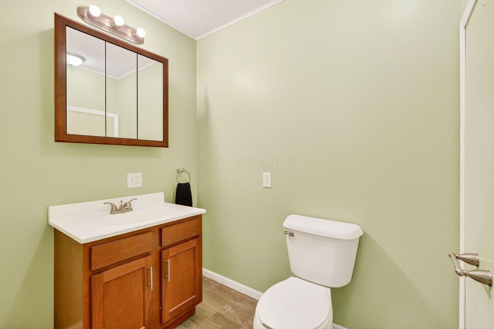 1601 Graham School Road Gallipolis, OH 45631 - Photo 27 of 39 26. Primary Bath 1