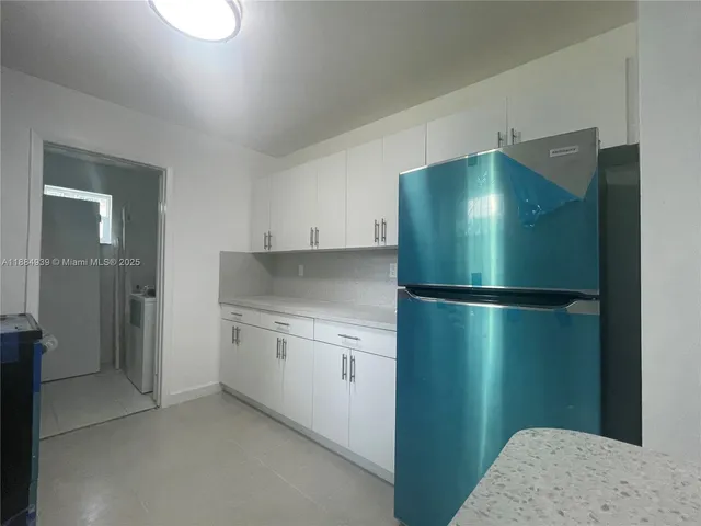 $3,400 | 2260 Northwest 61st Street, Miami, FL 33142