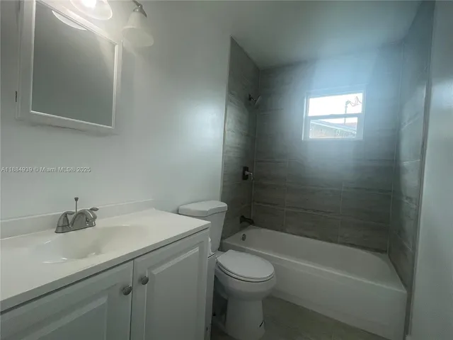 $3,400 | 2260 Northwest 61st Street, Miami, FL 33142