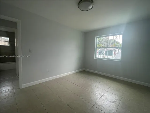 $3,400 | 2260 Northwest 61st Street, Miami, FL 33142