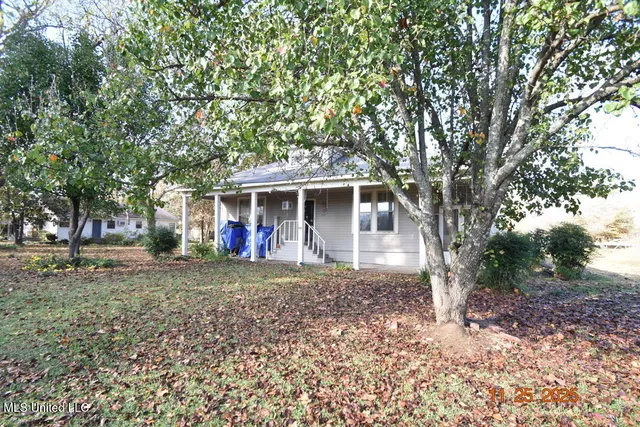 $80,000 | 100 West Gleason Street, Schlater, MS 38952