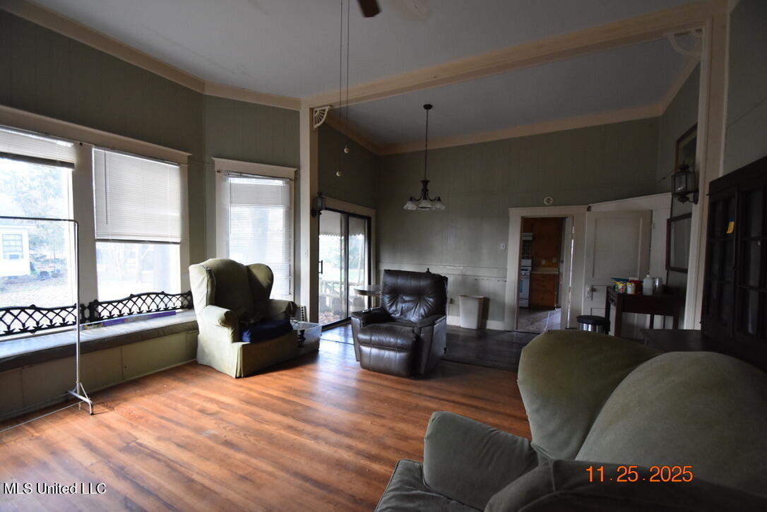 100 West Gleason Street Schlater, MS 38952 - Photo 6 of 10 83768513-0F0E-4906-840D-F79B5EA62DB9_1_1