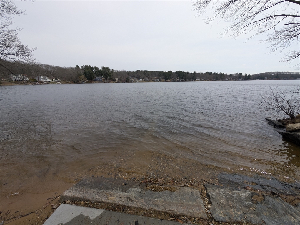 72 Park Road Charlton, MA 01507 - Photo 2 of 41