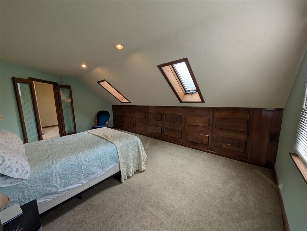 72 Park Road Charlton, MA 01507 - Photo 22 of 41