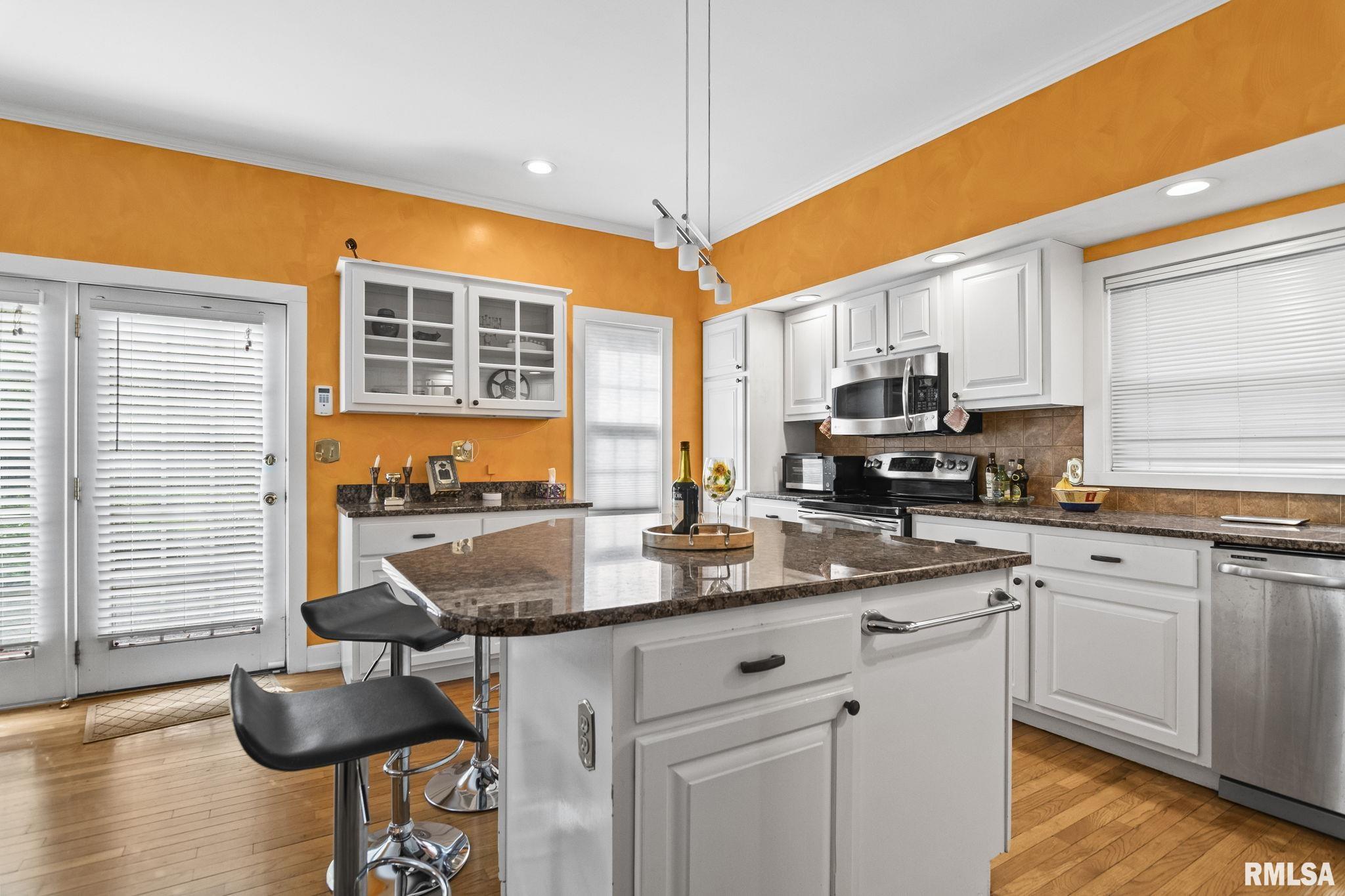 1511 South Bates Avenue Springfield, IL 62704 - Photo 13 of 39