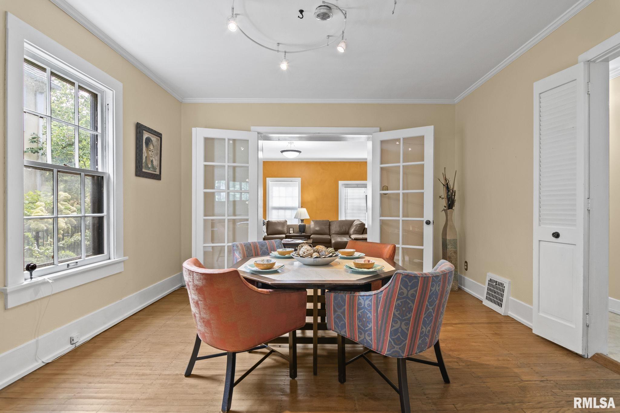 1511 South Bates Avenue Springfield, IL 62704 - Photo 9 of 39