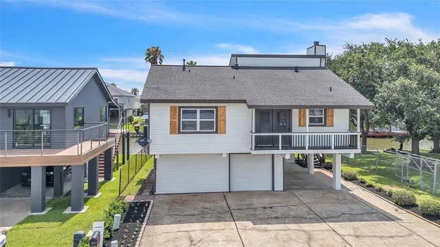 $399,500 | 38 North Flamingo Street, La Marque, TX 77568