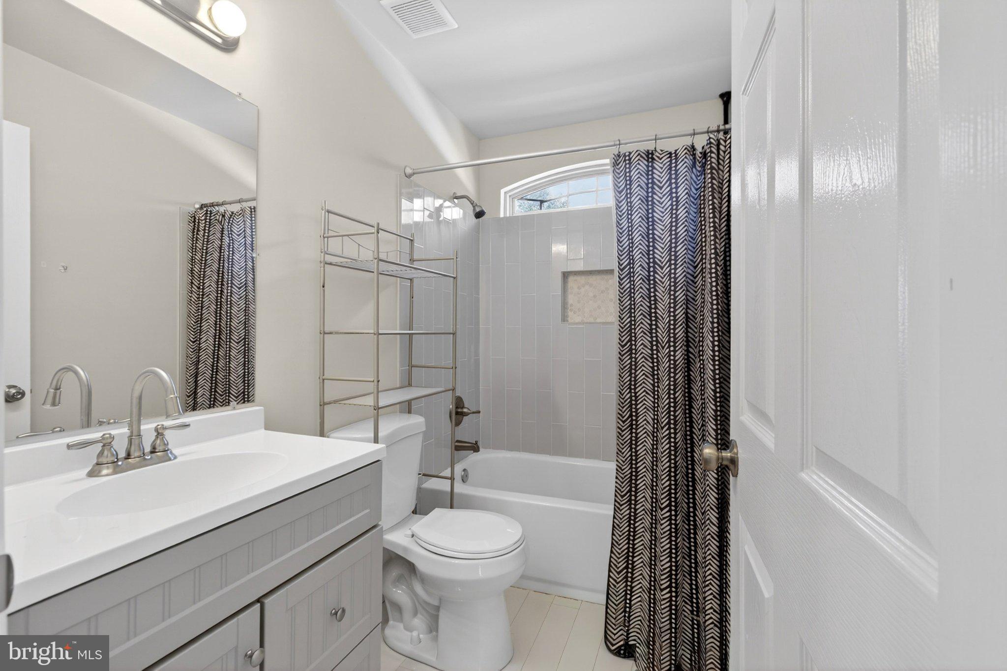 114 Sunset Drive Mount Royal, NJ 08061 - Photo 33 of 74 Charming bathroom with modern touches.