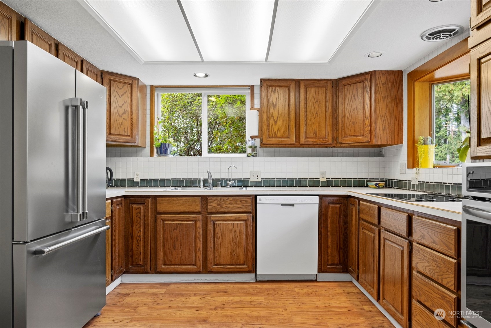 1607 Kelly Road Bellingham, WA 98226 - Photo 15 of 40