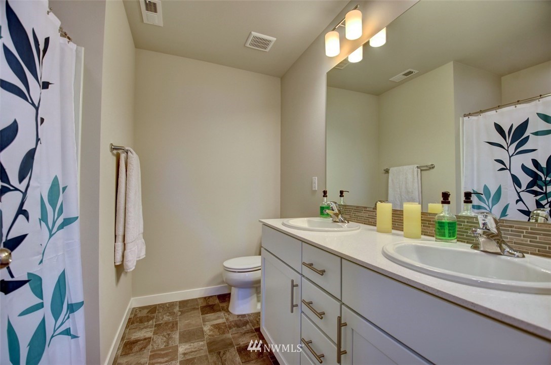 2118 Mayes Road Southeast Lacey, WA 98503 - Photo 25 of 33 Gallery Image 25