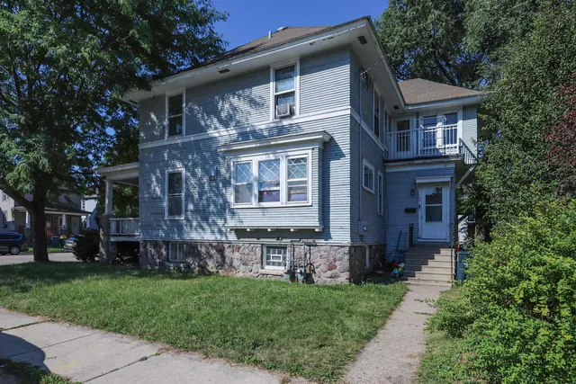 $175,000 | 85 East Johnson Street, Fond du Lac, WI 54935