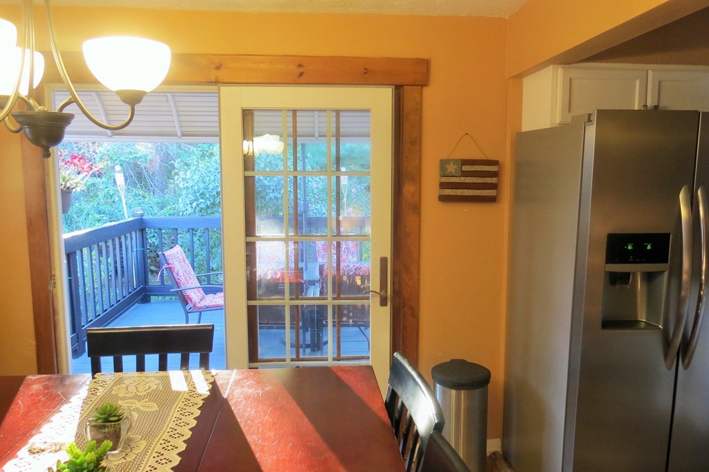 49 Deepdale Road Worcester, MA 01606 - Photo 12 of 18 Gallery Image 12