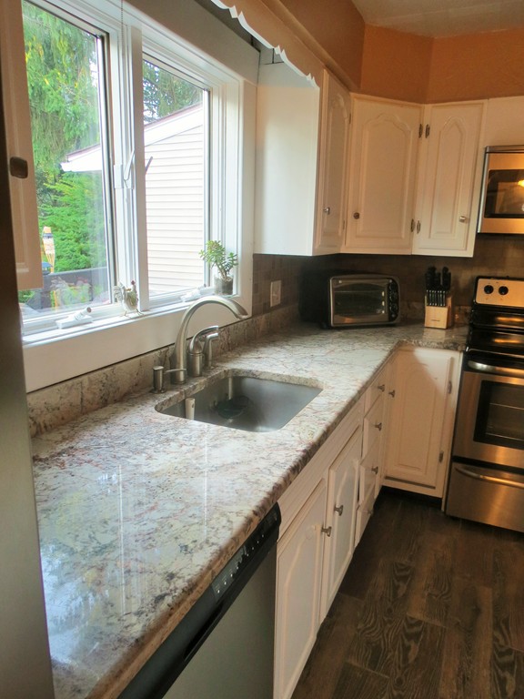 49 Deepdale Road Worcester, MA 01606 - Photo 6 of 18 Gallery Image 6