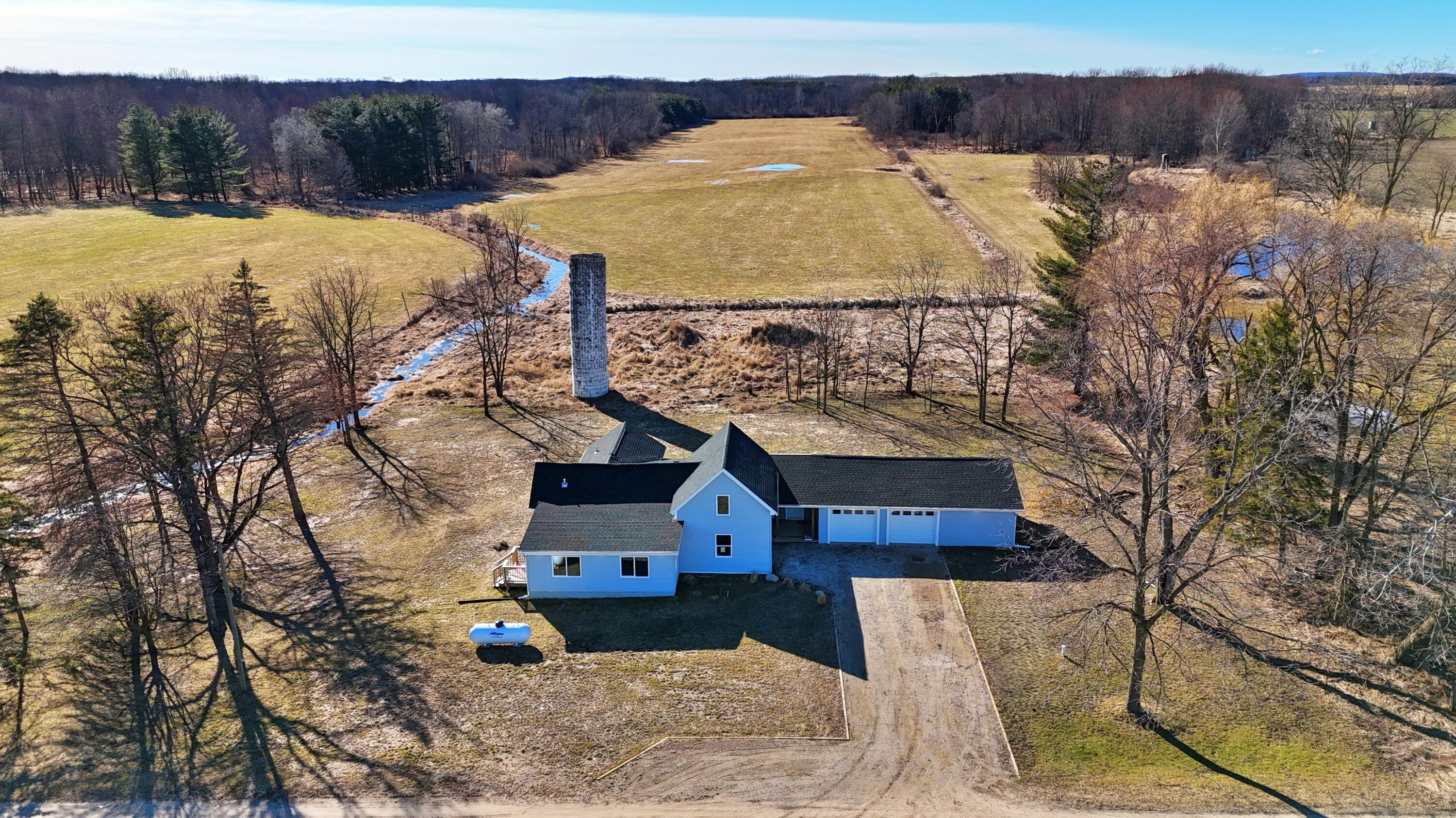 Undisclosed Address Lakeview, MI 48850 - Photo 63 of 63 DJI_20260312165100_0002_D