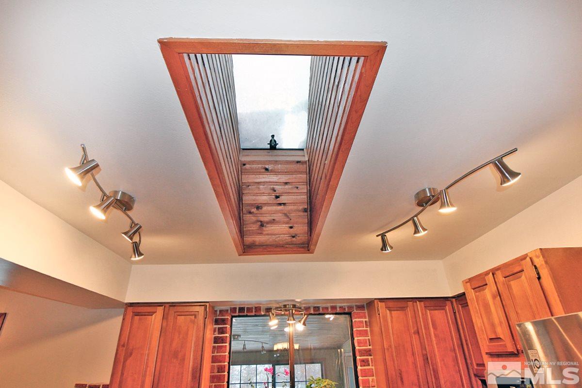 100 Deer Mountain Road Reno, NV 89523 - Photo 8 of 25 Photo 8