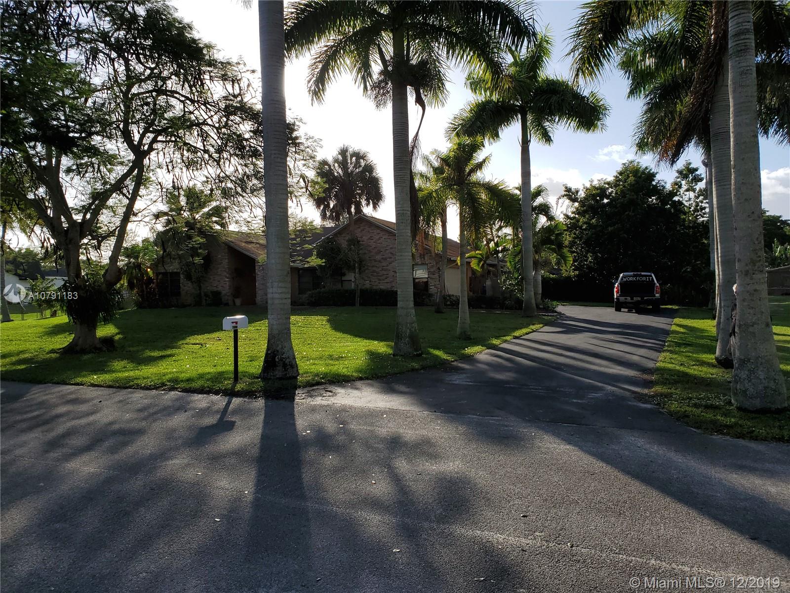 4711 Southwest 133rd Avenue Southwest Ranches, FL 33330 - Photo 30 of 35 Gallery Image 30