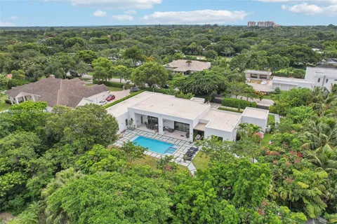 $6,995,000 | 6175 Southwest 128th Street, Pinecrest, FL 33156