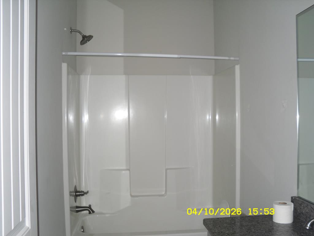 1325 Hawkins Road Woodland, GA 31836 - Photo 13 of 22 a bathroom with a shower