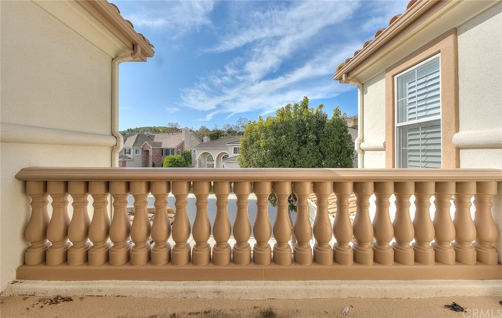 16 Bent Oak Coto de Caza, CA 92679 - Photo 16 of 56 a view of wooden fence