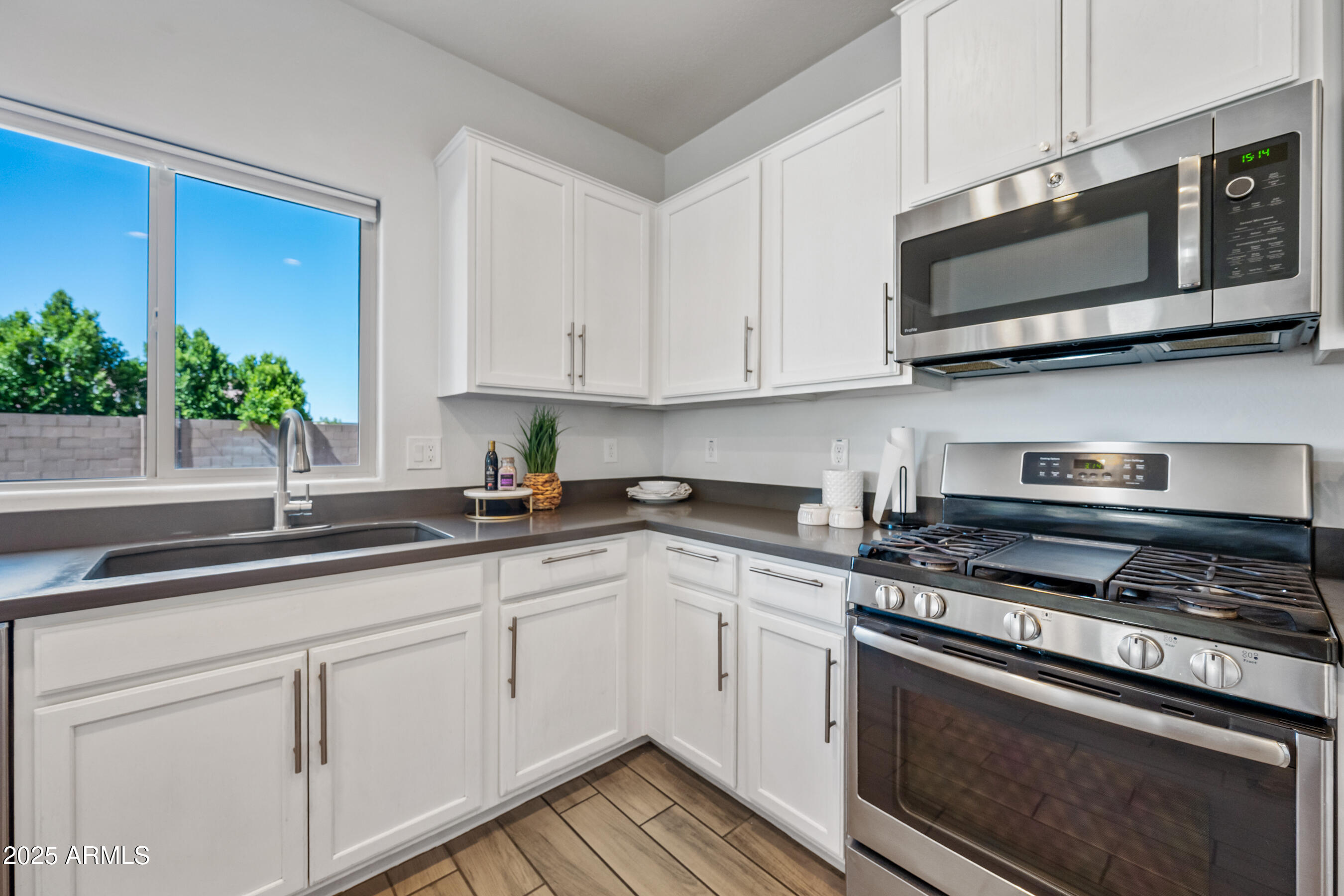 2776 East Mews Road Gilbert, AZ 85298 - Photo 18 of 80 Kitchen