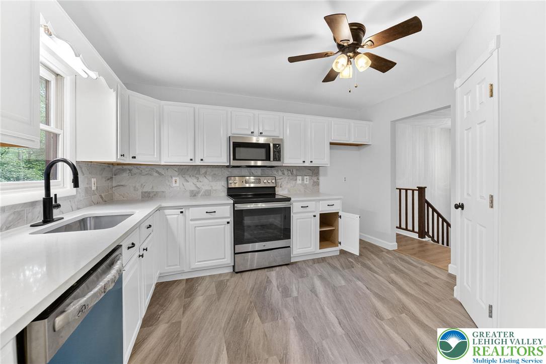 60 Ginkgo Road Palmerton, PA 18071 - Photo 4 of 33 Gallery Image 4