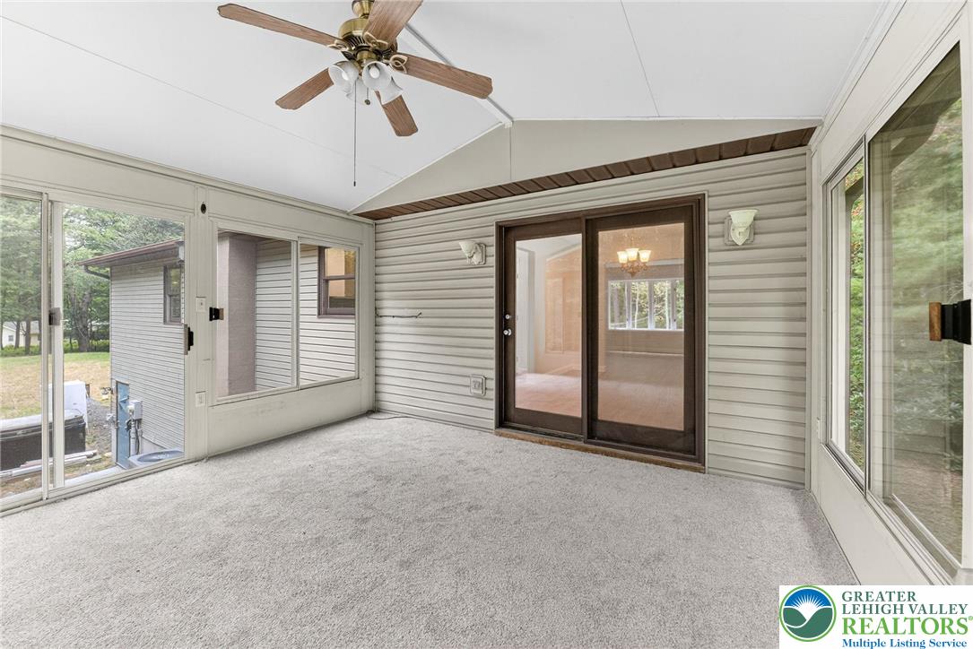 60 Ginkgo Road Palmerton, PA 18071 - Photo 9 of 33 Gallery Image 9