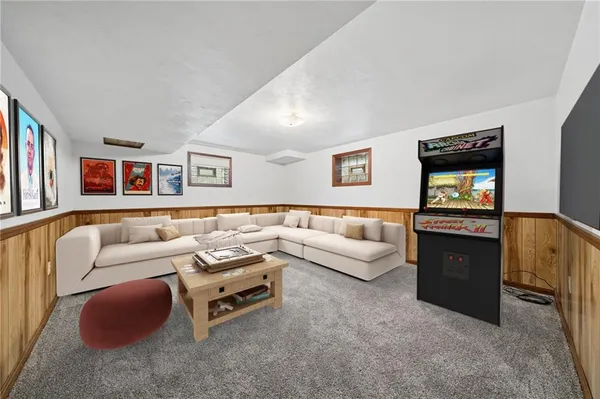 $364,900 | 1249 Camp Nancy Road, Apollo, PA 15613