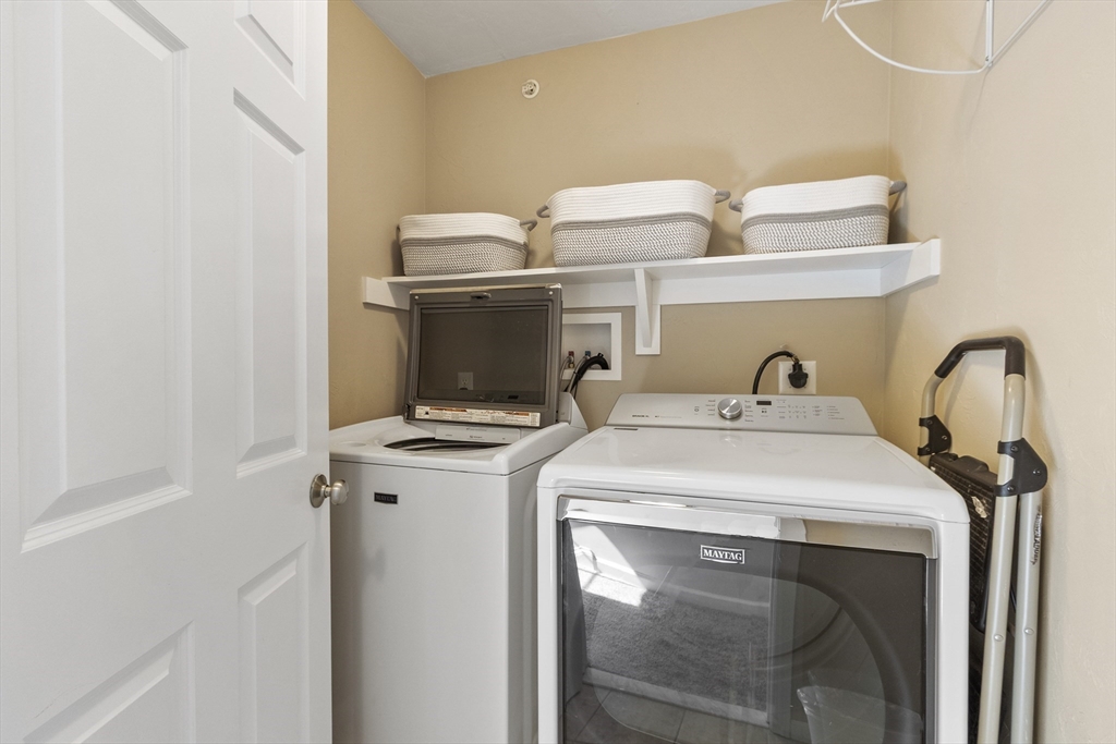 105 Dudley Road, Unit 105 Berlin, MA 01503 - Photo 20 of 34