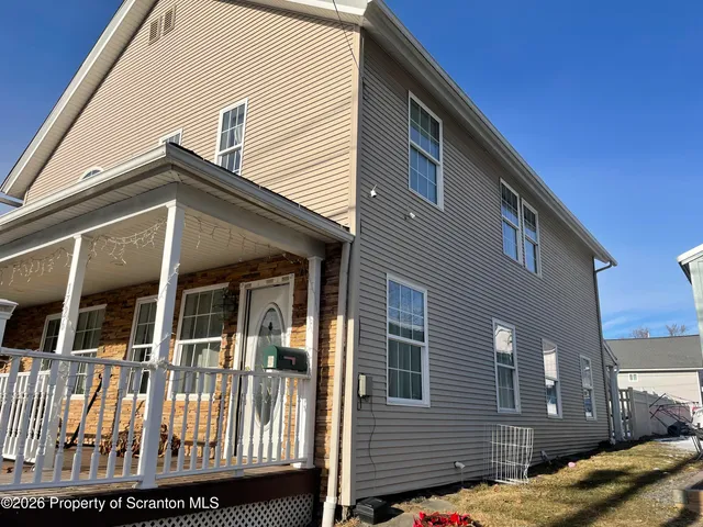 $285,000 | 1726-1728 Washburn Street, Scranton, PA 18504
