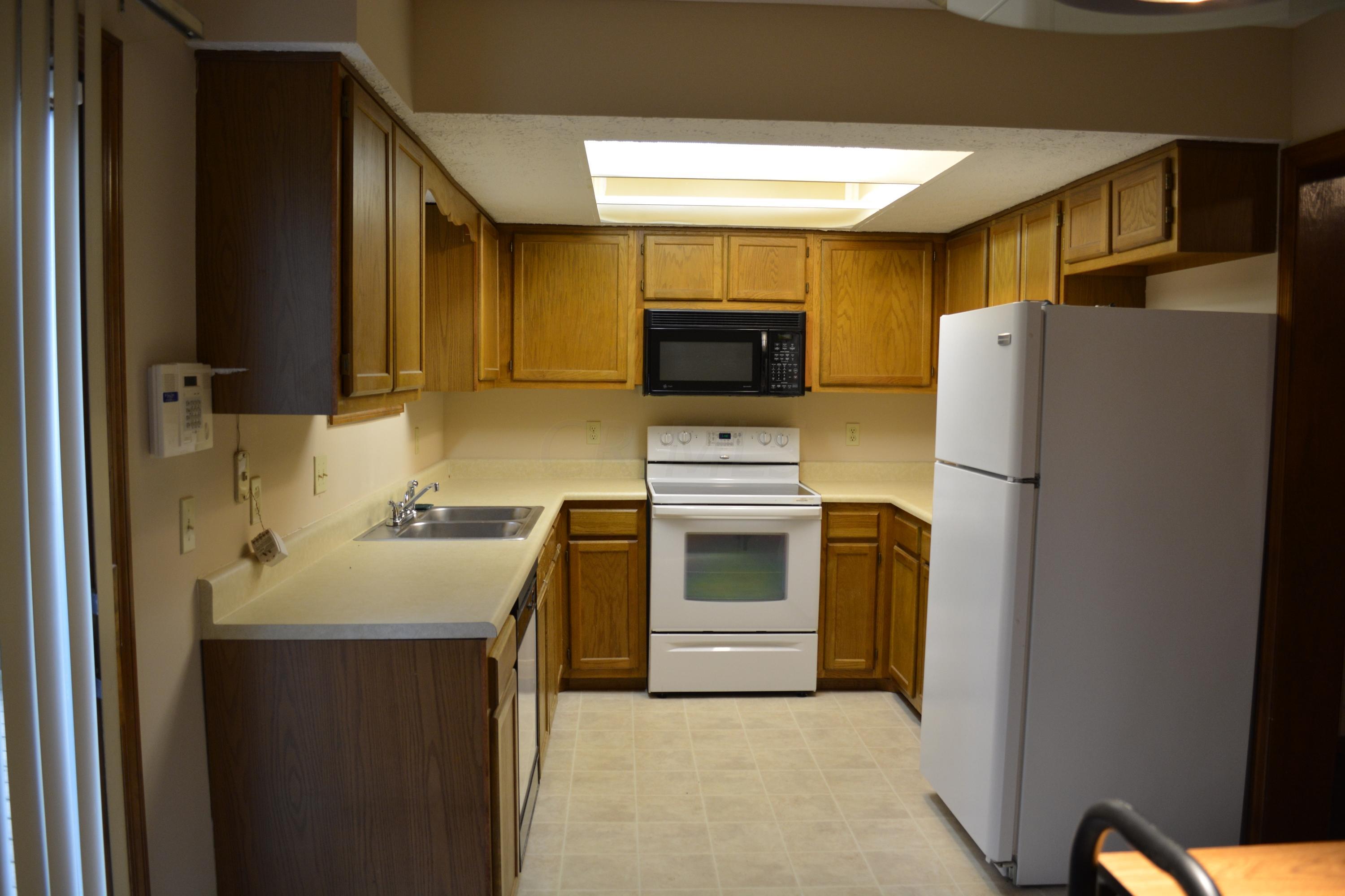 5244 Timberline Road, Unit 139 Columbus, OH 43220 - Photo 5 of 25