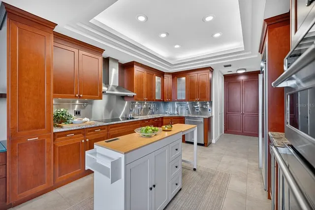 $2,995,000 | 415 L L Ambiance Drive, Unit C403, Longboat Key, FL 34228