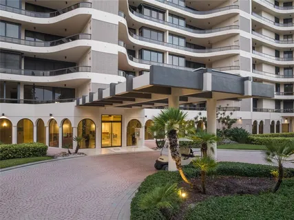 $2,995,000 | 415 L L Ambiance Drive, Unit C403, Longboat Key, FL 34228