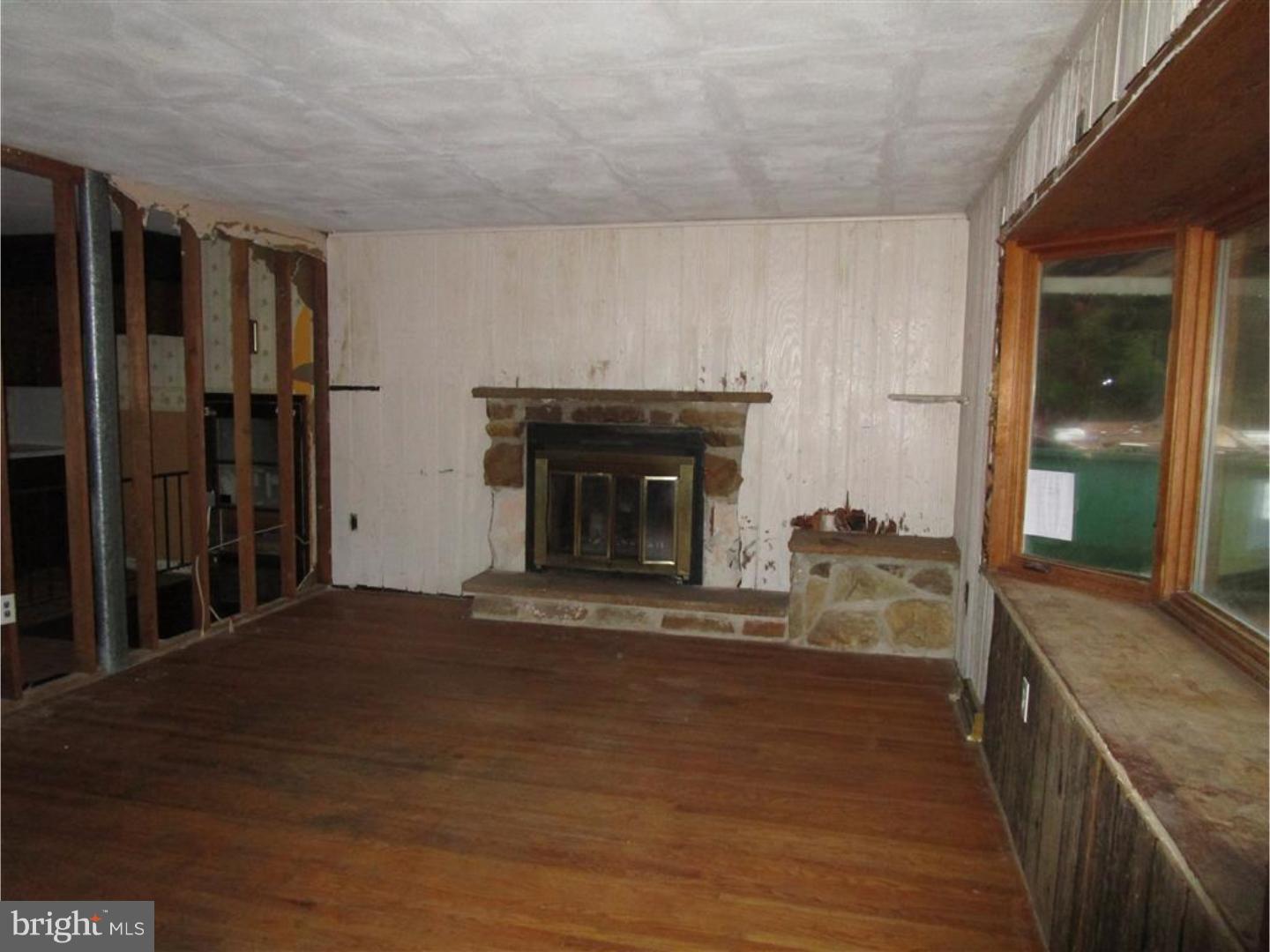 2419 Medford Road Atco, NJ 08004 - Photo 13 of 25 Gallery Image 13